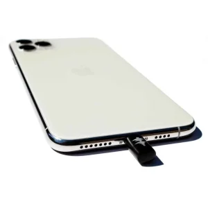 Mic-Lock Lightning Mini Single Ended Microphone Blocker Black - view 4