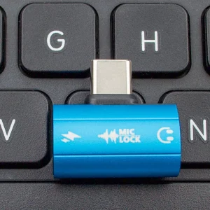 Mic-Lock USB-C Microphone Blocker HiFi SoundPass & Secure Charger Blue - view 3