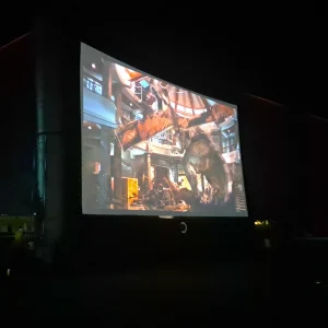 Elite Outdoor Movies Platinum 32' Inflatable Screen - view 2